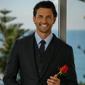 Star-Bachelor-Australia-Model-Chiro-Tim-Robards[1]
